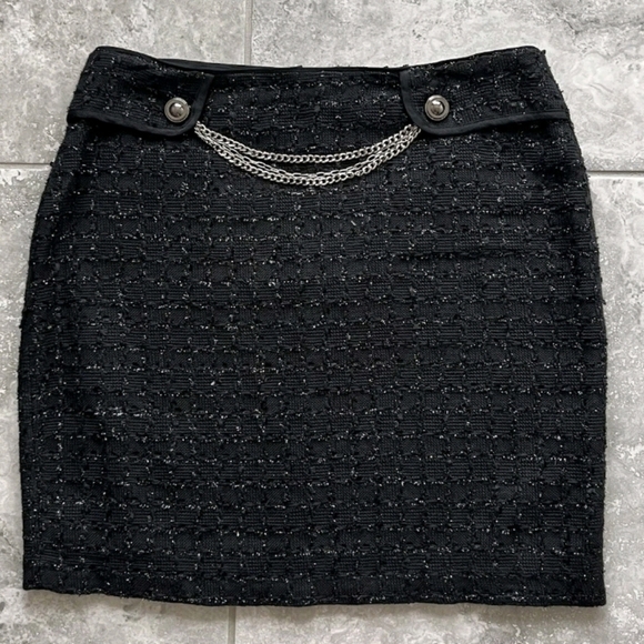 White House Black Market Tweed Mini Skirt Metallic Silver Chain Button 6 - Picture 1 of 10
